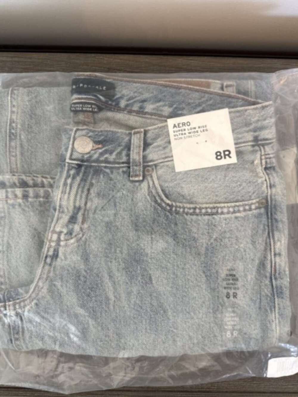 Aeropostale AERO Super Low Rise Ultra Wide Leg Non Stretch Jeans size 8R 4030